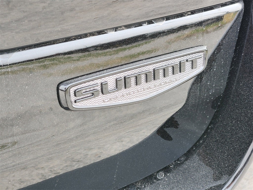 2026 Jeep Grand Cherokee GRAND CHEROKEE SUMMIT 4X4