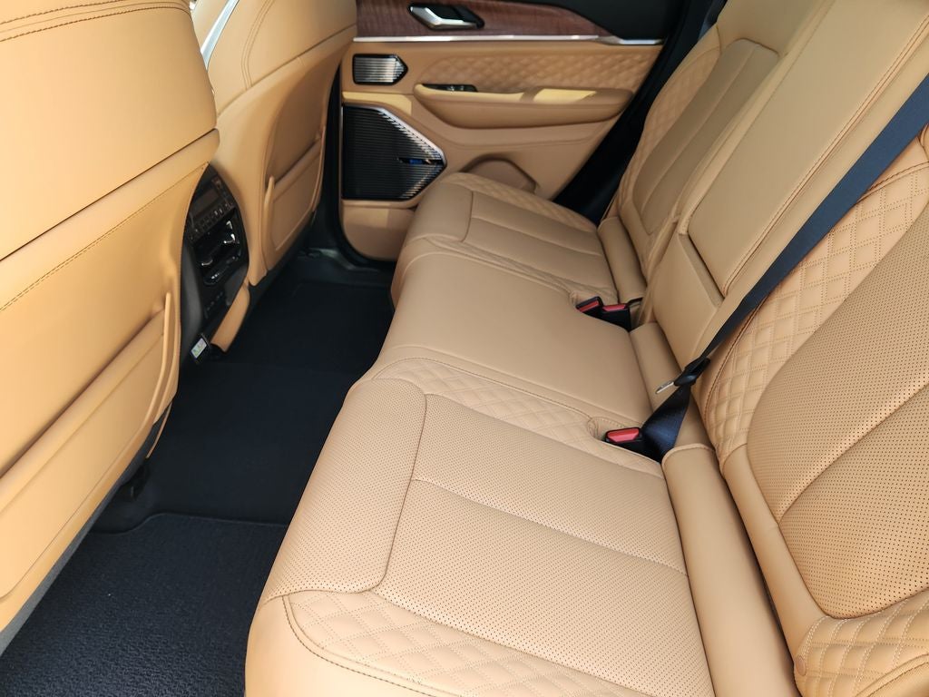 2026 Jeep Grand Cherokee GRAND CHEROKEE SUMMIT 4X4