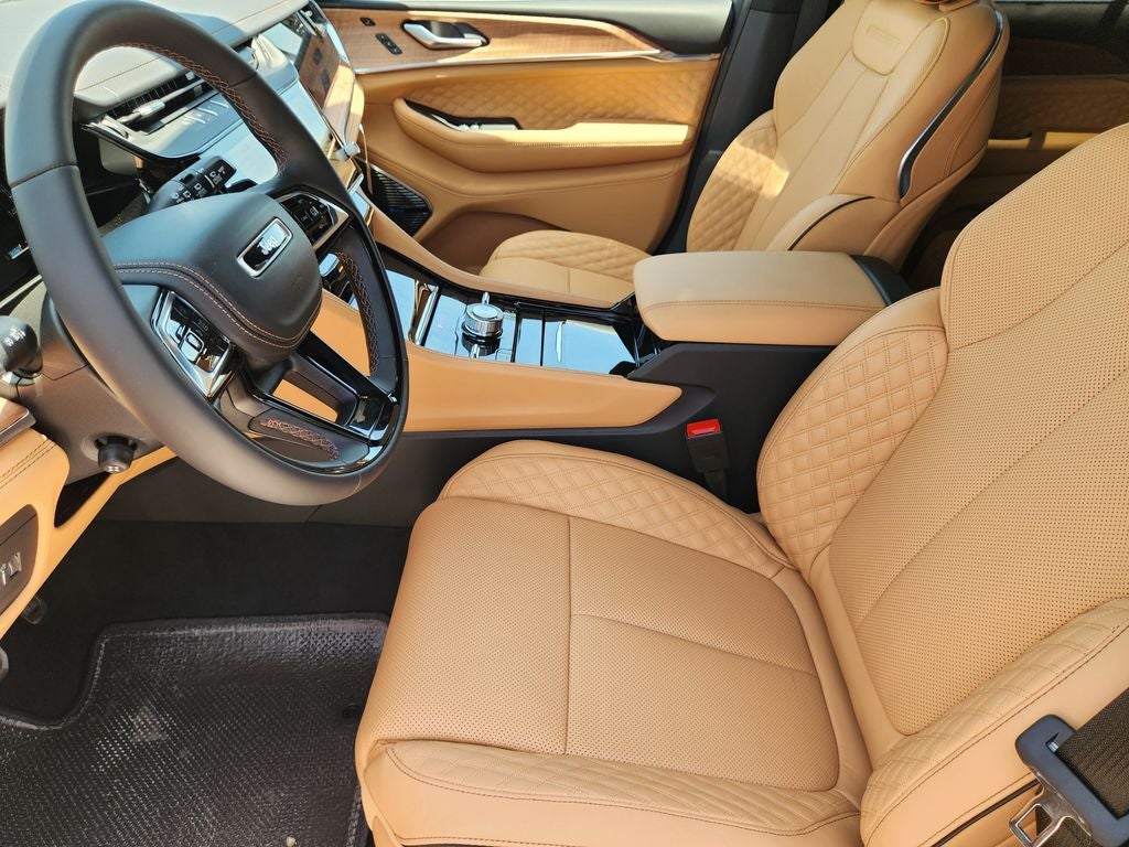 2026 Jeep Grand Cherokee GRAND CHEROKEE SUMMIT 4X4