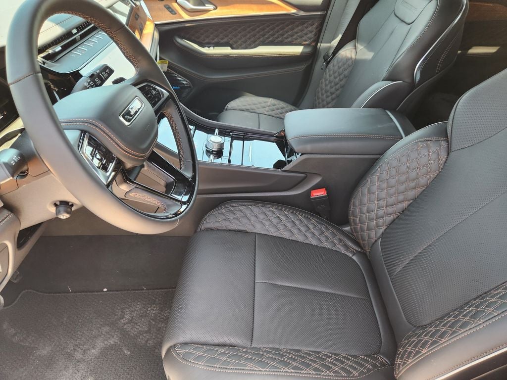 2026 Jeep Grand Cherokee GRAND CHEROKEE SUMMIT 4X4