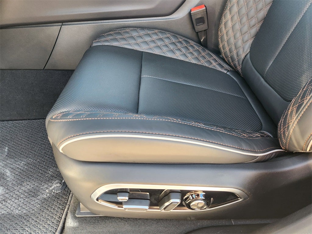 2026 Jeep Grand Cherokee GRAND CHEROKEE SUMMIT 4X4