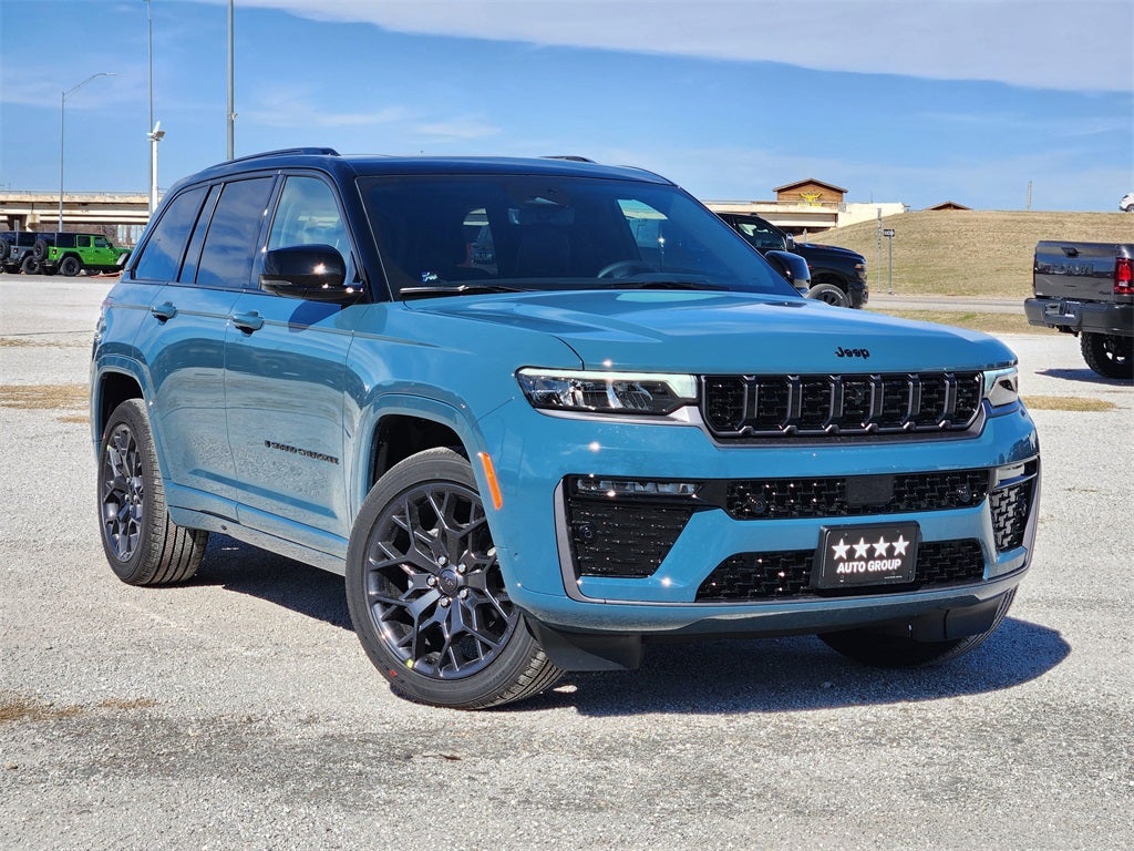 2026 Jeep Grand Cherokee GRAND CHEROKEE SUMMIT 4X4