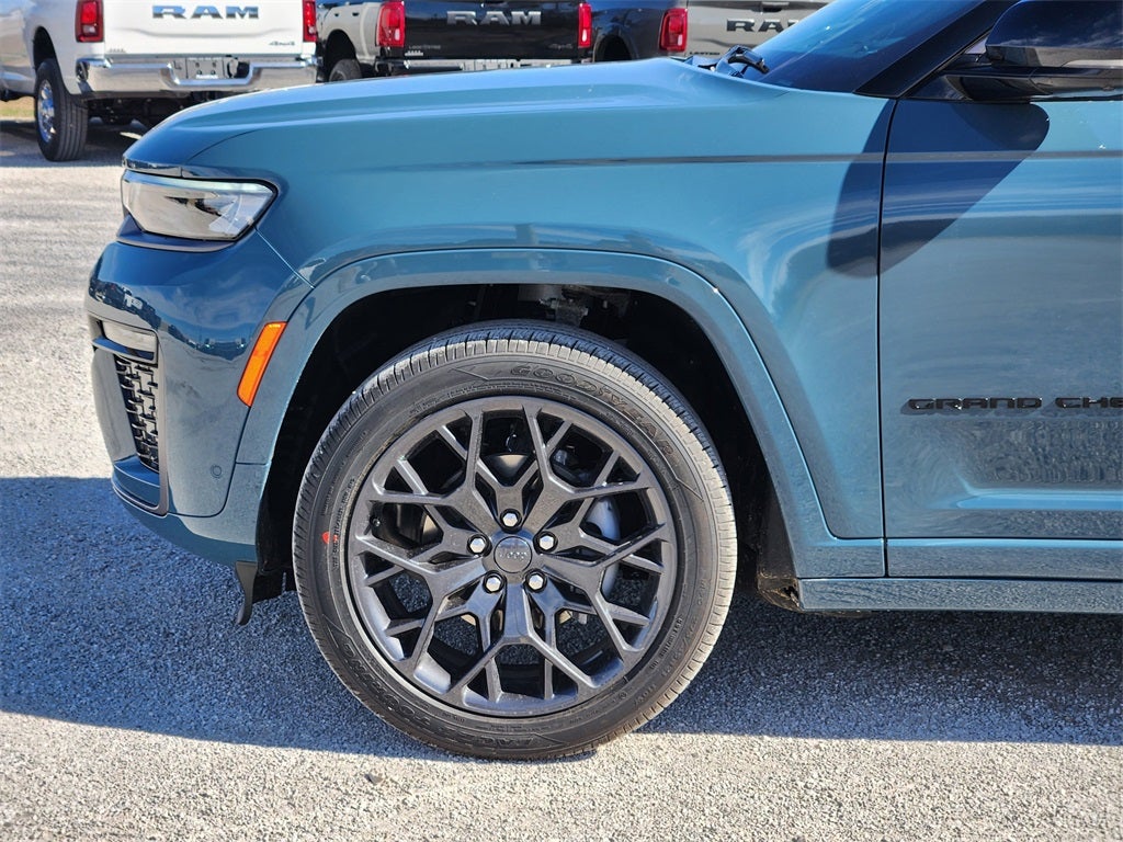 2026 Jeep Grand Cherokee GRAND CHEROKEE SUMMIT 4X4