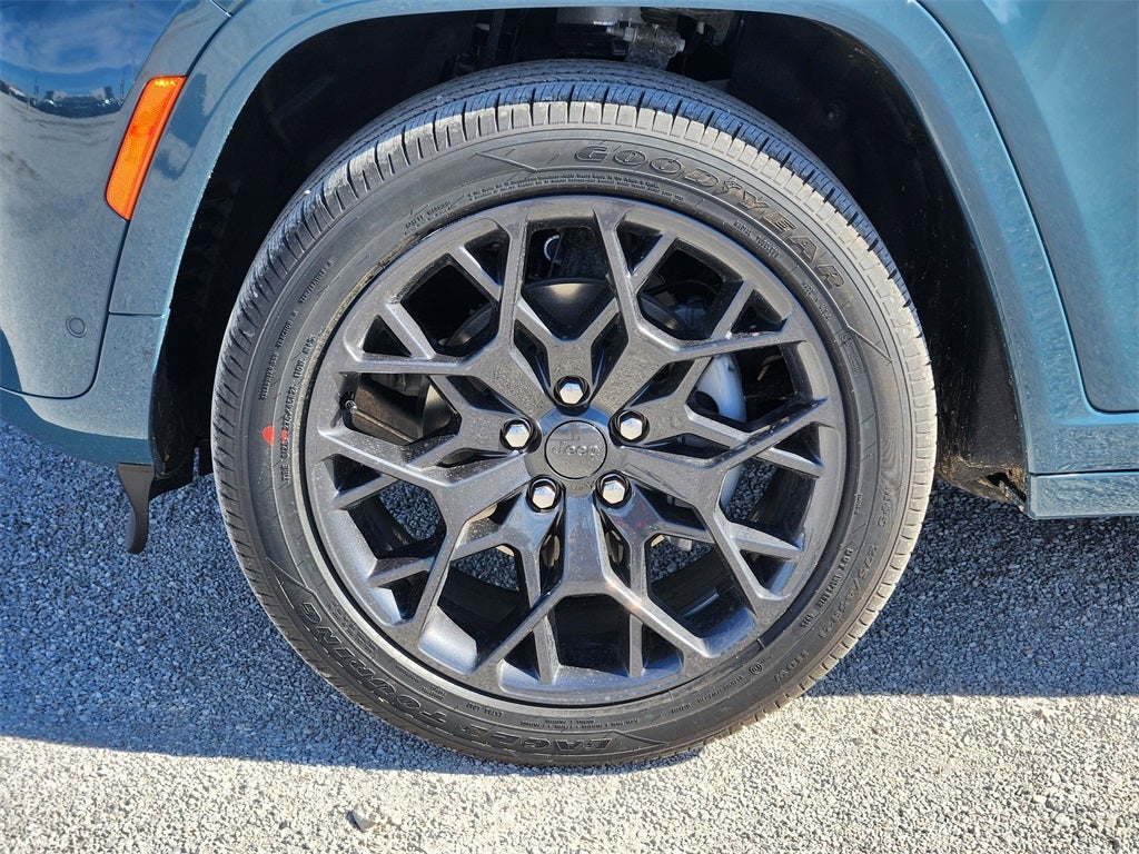 2026 Jeep Grand Cherokee GRAND CHEROKEE SUMMIT 4X4