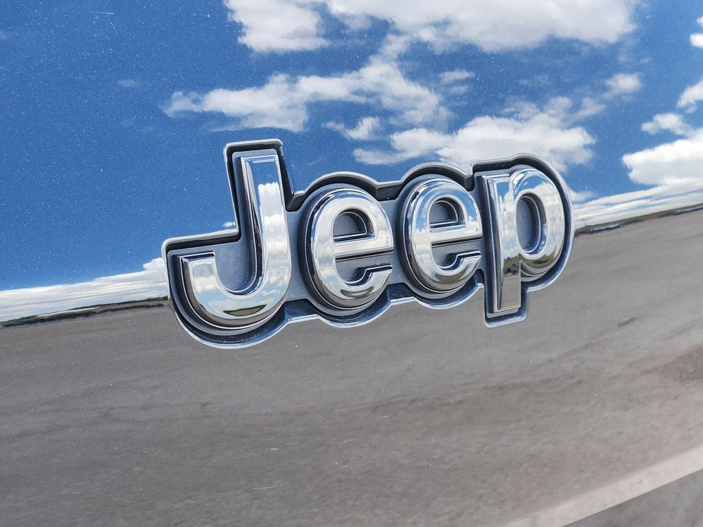 2022 Jeep Grand Cherokee L Altitude 4x2