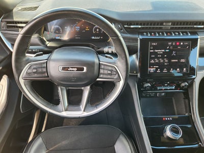 2022 Jeep Grand Cherokee L Altitude 4x2