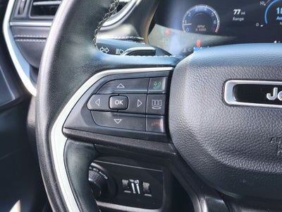2022 Jeep Grand Cherokee L Altitude 4x2