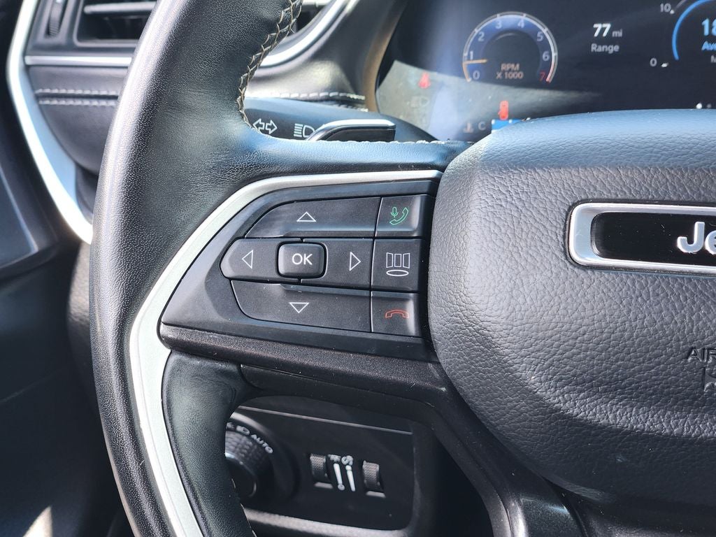 2022 Jeep Grand Cherokee L Altitude 4x2