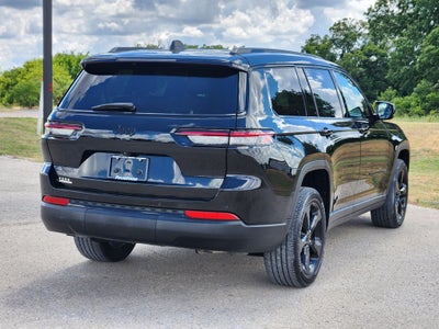 2022 Jeep Grand Cherokee L Altitude 4x2