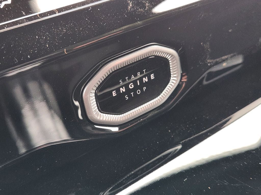 2026 Jeep Grand Cherokee GRAND CHEROKEE L LAREDO ALTITUDE 4X2