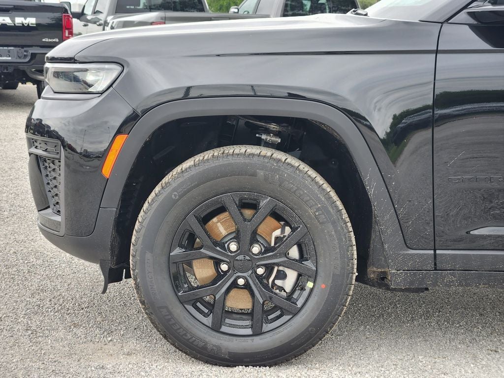 2026 Jeep Grand Cherokee GRAND CHEROKEE L LAREDO ALTITUDE 4X2