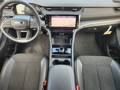2026 Jeep Grand Cherokee GRAND CHEROKEE L LAREDO ALTITUDE 4X2