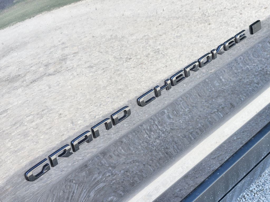 2026 Jeep Grand Cherokee GRAND CHEROKEE L LAREDO ALTITUDE 4X2