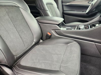 2026 Jeep Grand Cherokee GRAND CHEROKEE L LAREDO ALTITUDE 4X2