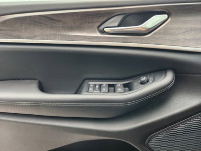 2026 Jeep Grand Cherokee GRAND CHEROKEE L LAREDO ALTITUDE 4X2
