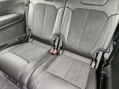 2026 Jeep Grand Cherokee GRAND CHEROKEE L LAREDO ALTITUDE 4X2