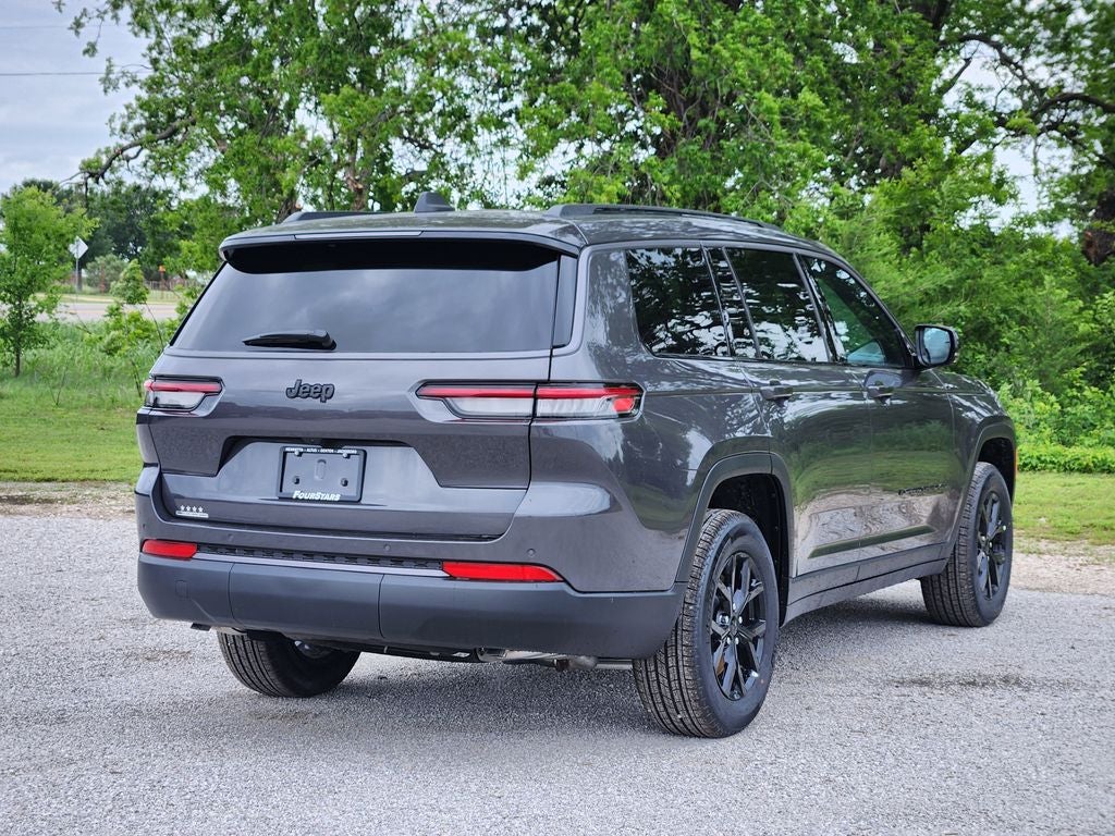 2026 Jeep Grand Cherokee GRAND CHEROKEE L LAREDO ALTITUDE 4X2