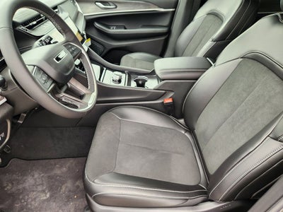2026 Jeep Grand Cherokee GRAND CHEROKEE L LAREDO ALTITUDE 4X2