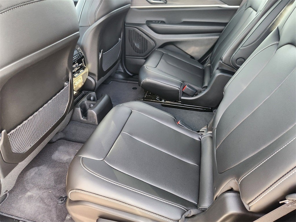 2025 Jeep Grand Cherokee GRAND CHEROKEE L LIMITED 4X2