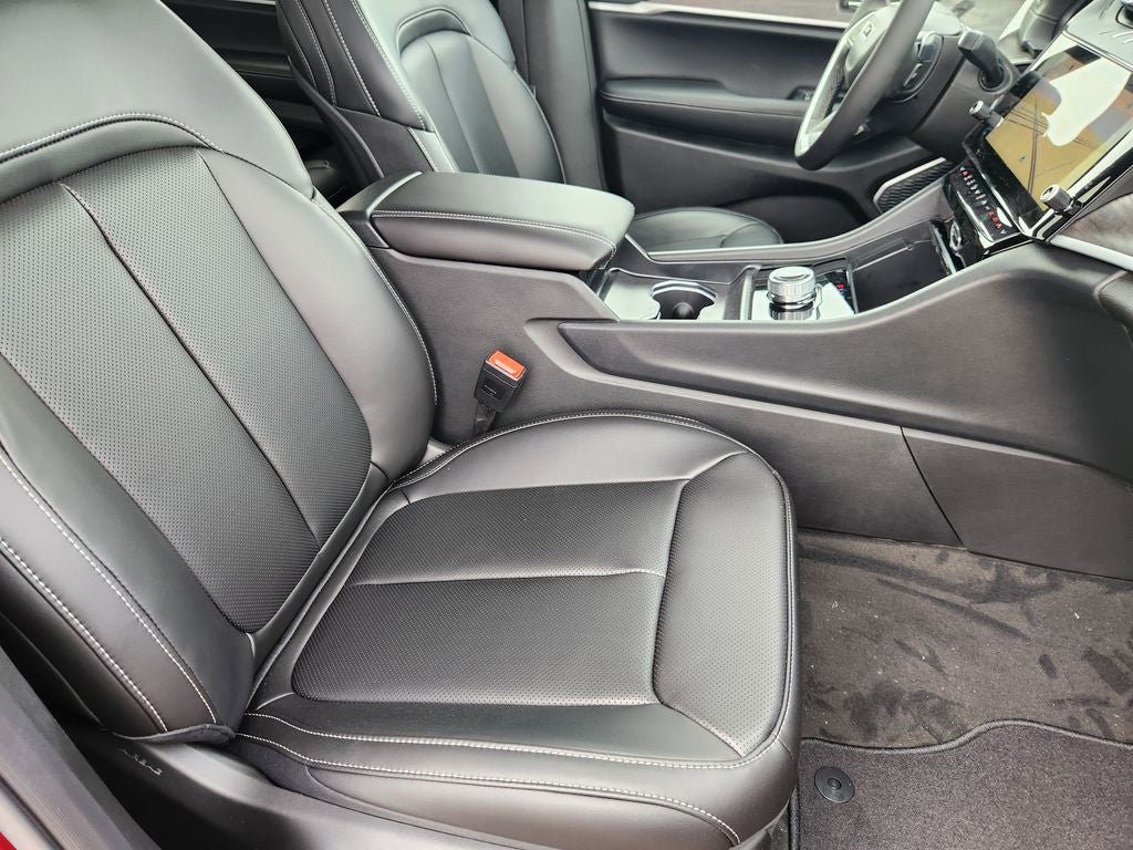 2026 Jeep Grand Cherokee GRAND CHEROKEE L LIMITED 4X2