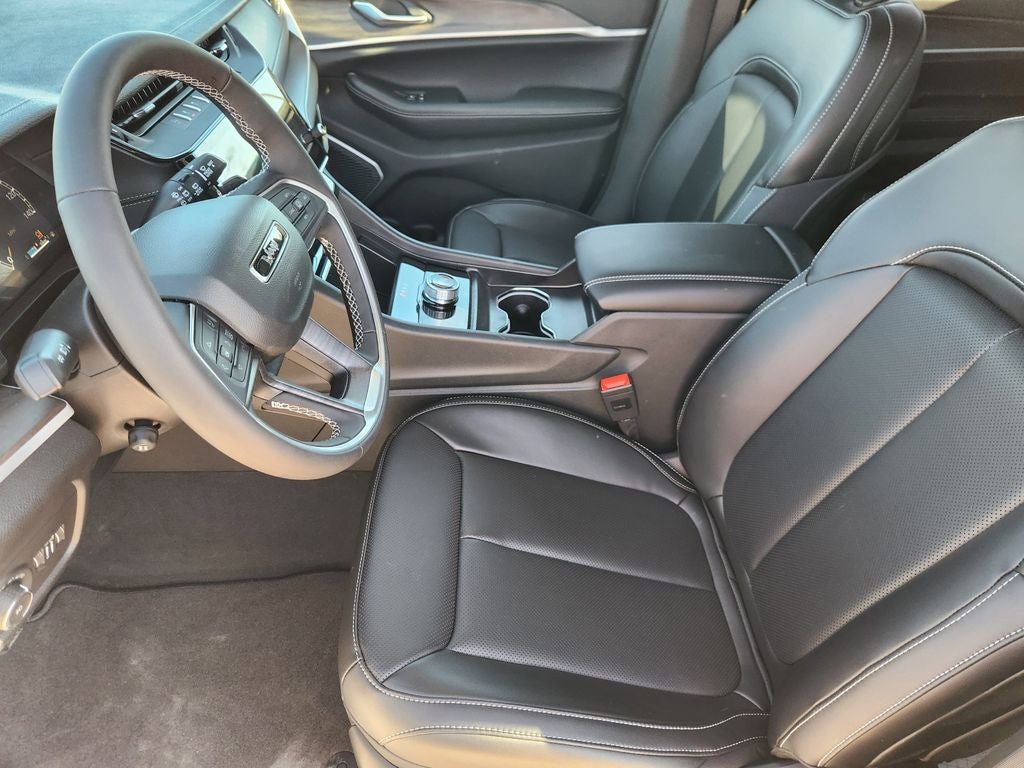 2026 Jeep Grand Cherokee GRAND CHEROKEE L LIMITED 4X2