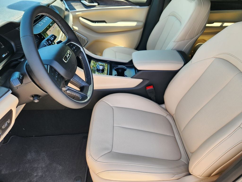 2026 Jeep Grand Cherokee GRAND CHEROKEE L LIMITED 4X2