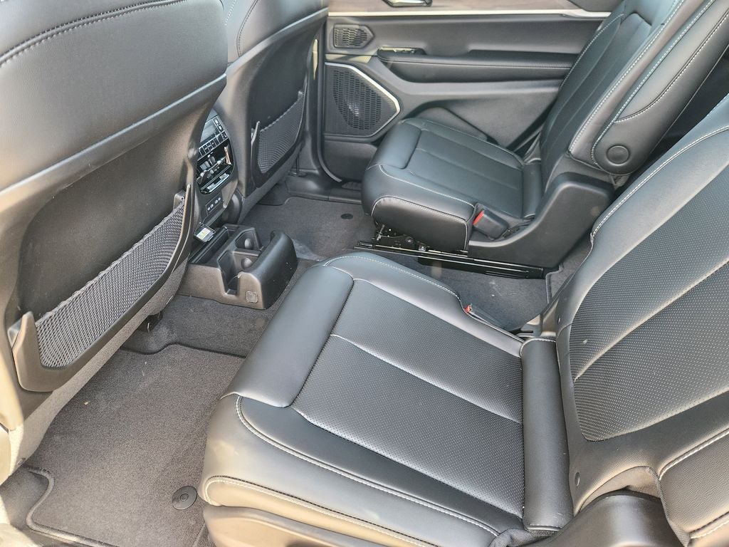 2026 Jeep Grand Cherokee GRAND CHEROKEE L LIMITED 4X2