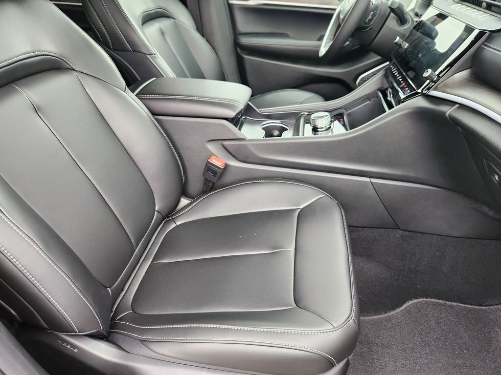 2026 Jeep Grand Cherokee GRAND CHEROKEE L LIMITED 4X2