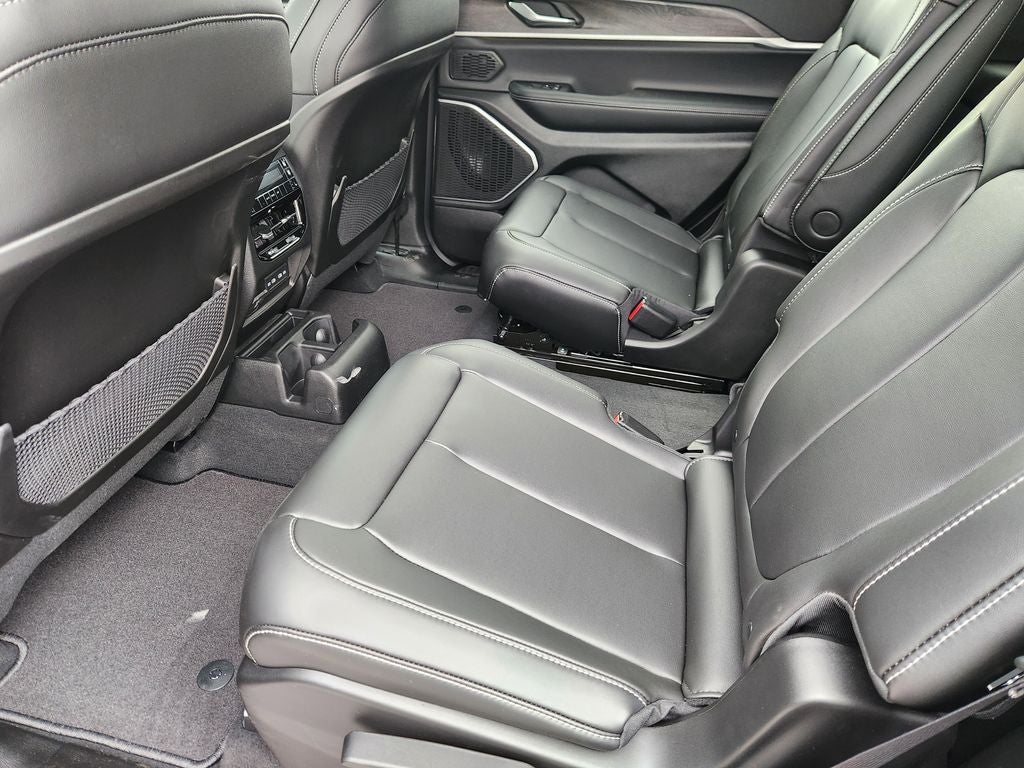 2026 Jeep Grand Cherokee GRAND CHEROKEE L LIMITED 4X2