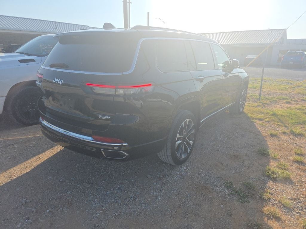 2022 Jeep Grand Cherokee L Overland 4x2