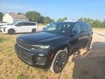 2022 Jeep Grand Cherokee L Overland 4x2