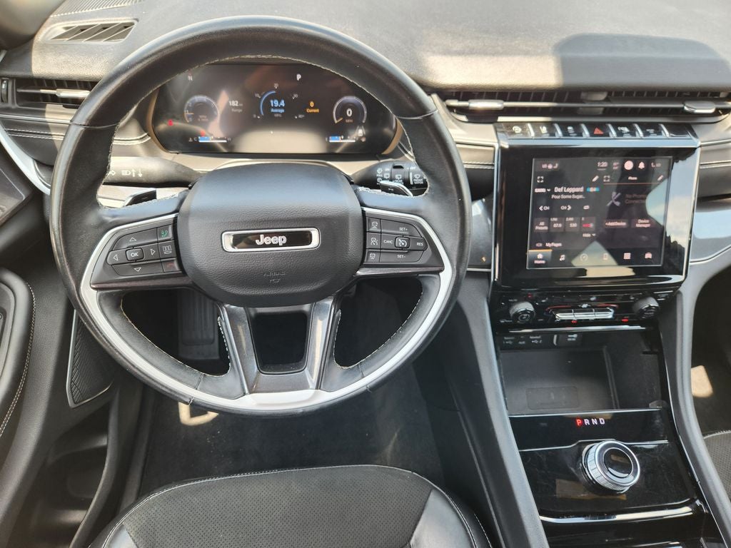 2022 Jeep Grand Cherokee L Altitude 4x4