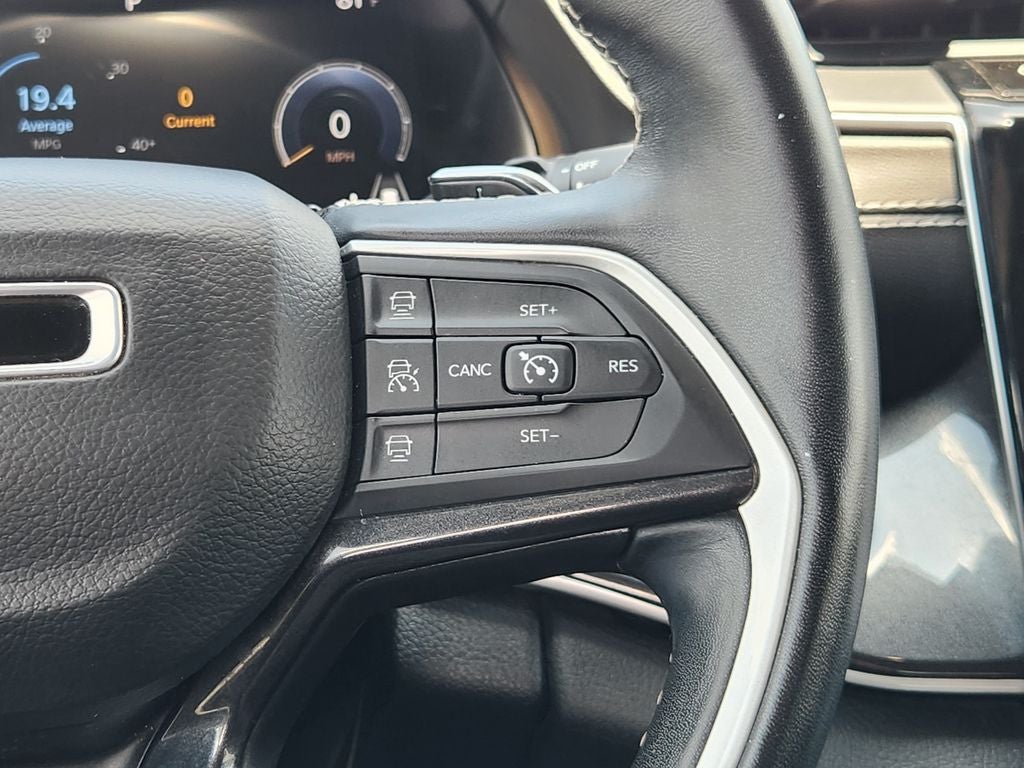 2022 Jeep Grand Cherokee L Altitude 4x4