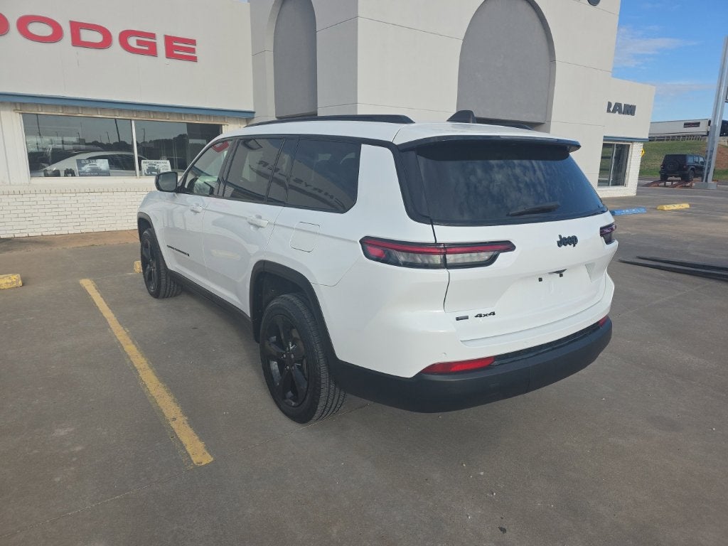 2023 Jeep Grand Cherokee L Altitude