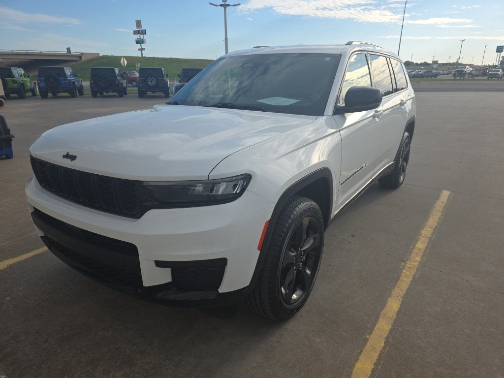 2023 Jeep Grand Cherokee L Altitude