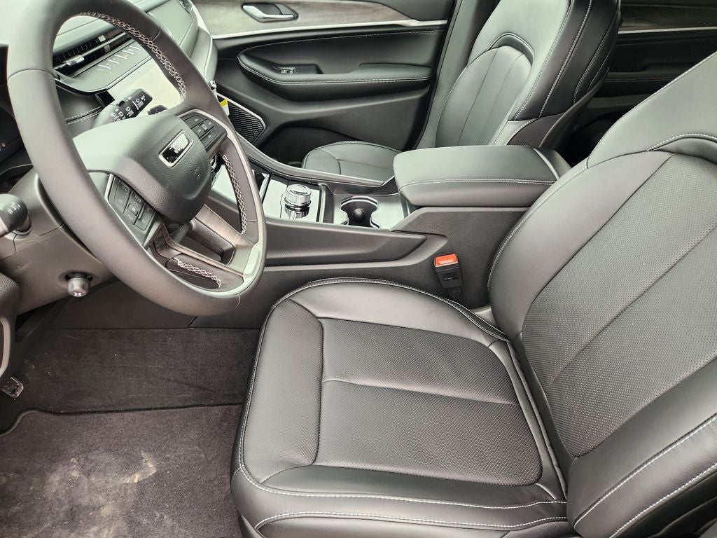 2026 Jeep Grand Cherokee GRAND CHEROKEE L LIMITED RESERVE 4X4