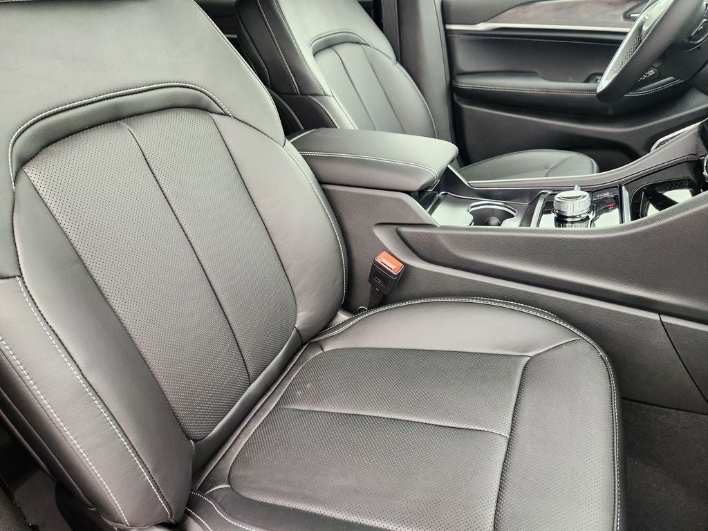 2026 Jeep Grand Cherokee GRAND CHEROKEE L LIMITED RESERVE 4X4