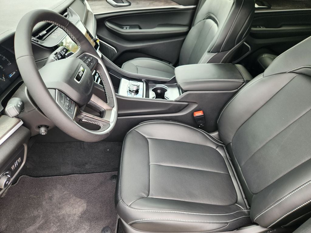 2026 Jeep Grand Cherokee GRAND CHEROKEE L LIMITED RESERVE 4X4