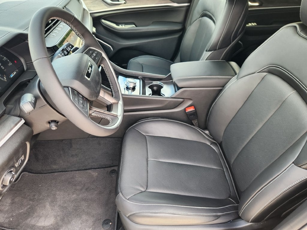 2027 Jeep Grand Cherokee GRAND CHEROKEE L LIMITED RESERVE 4X4