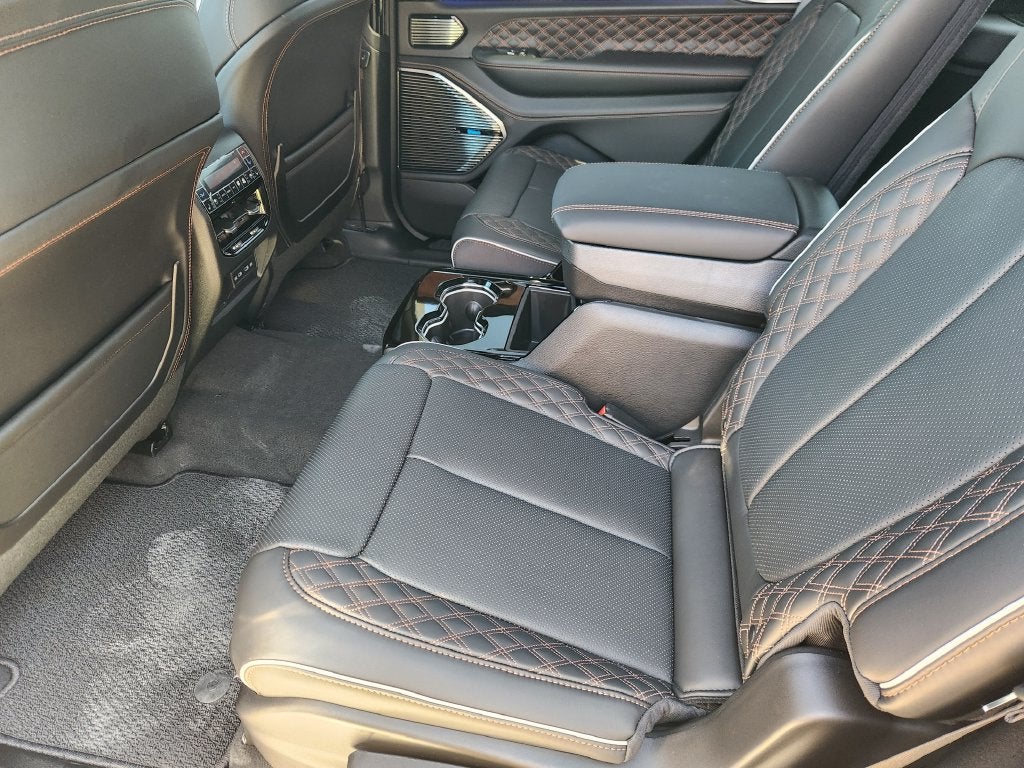 2027 Jeep Grand Cherokee GRAND CHEROKEE L SUMMIT 4X4