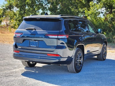 2027 Jeep Grand Cherokee GRAND CHEROKEE L SUMMIT 4X4