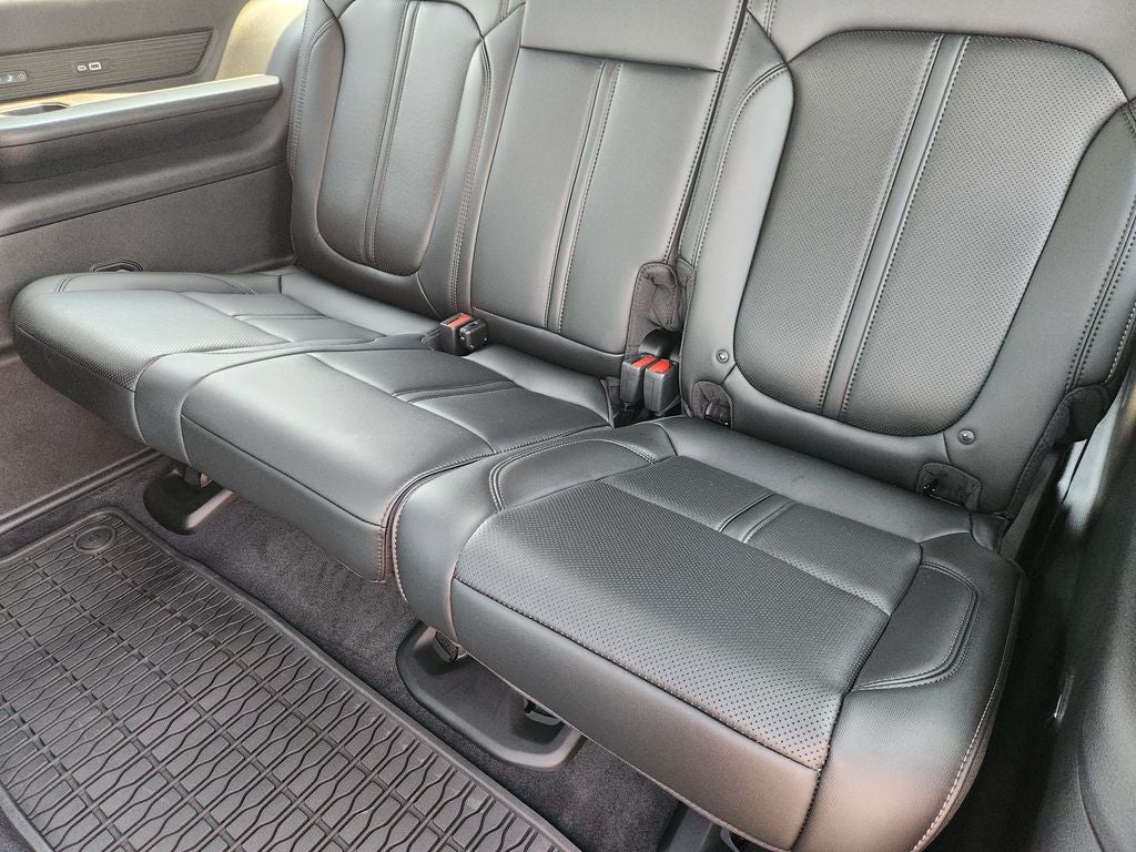 2026 Jeep Grand Wagoneer GRAND WAGONEER UPLAND 4X4