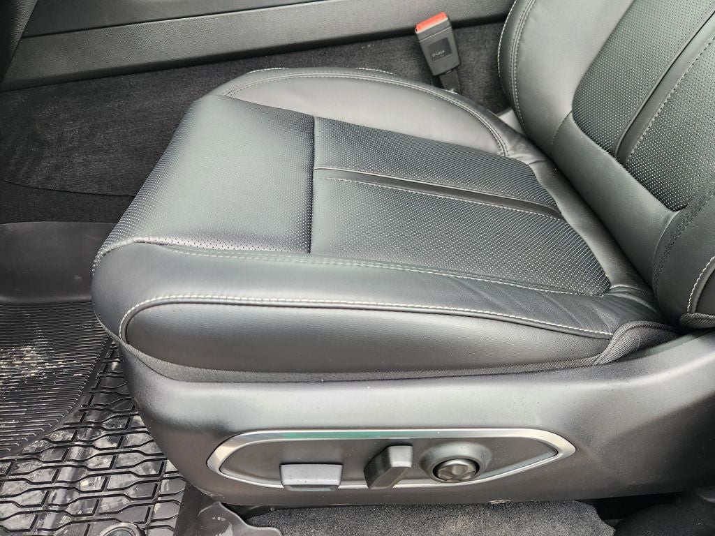 2026 Jeep Grand Wagoneer GRAND WAGONEER UPLAND 4X4