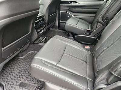 2026 Jeep Grand Wagoneer GRAND WAGONEER UPLAND 4X4