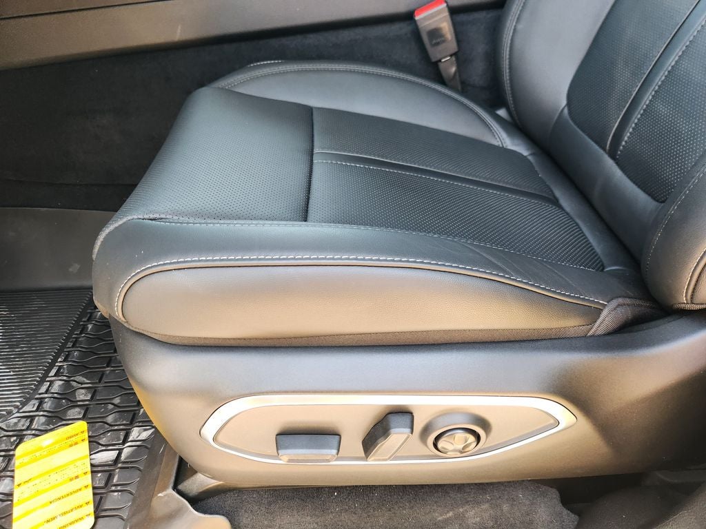 2026 Jeep Grand Wagoneer GRAND WAGONEER UPLAND 4X4