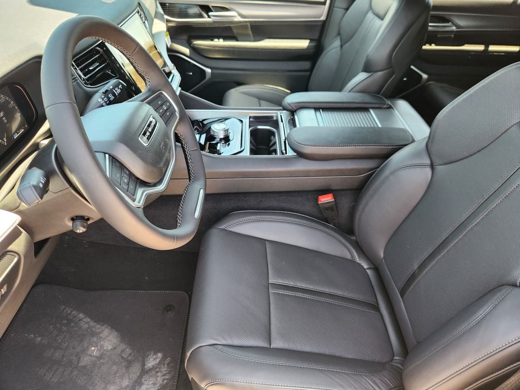 2026 Jeep Grand Wagoneer GRAND WAGONEER LIMITED ALTITUDE 4X4