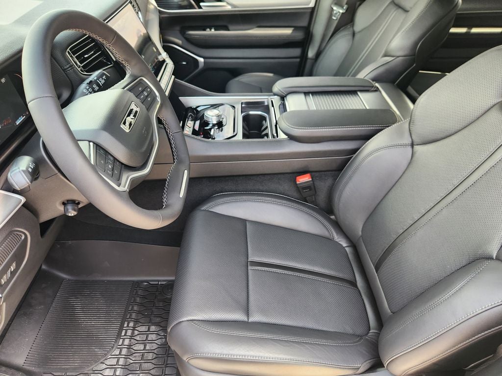2026 Jeep Grand Wagoneer GRAND WAGONEER LIMITED ALTITUDE 4X4
