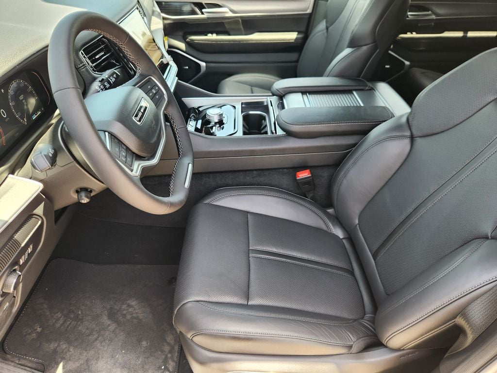 2026 Jeep Grand Wagoneer GRAND WAGONEER LIMITED ALTITUDE 4X4