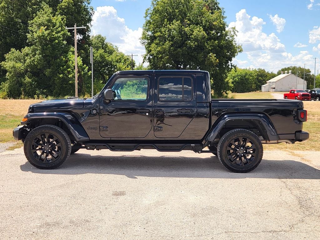 2024 Jeep Gladiator Nighthawk