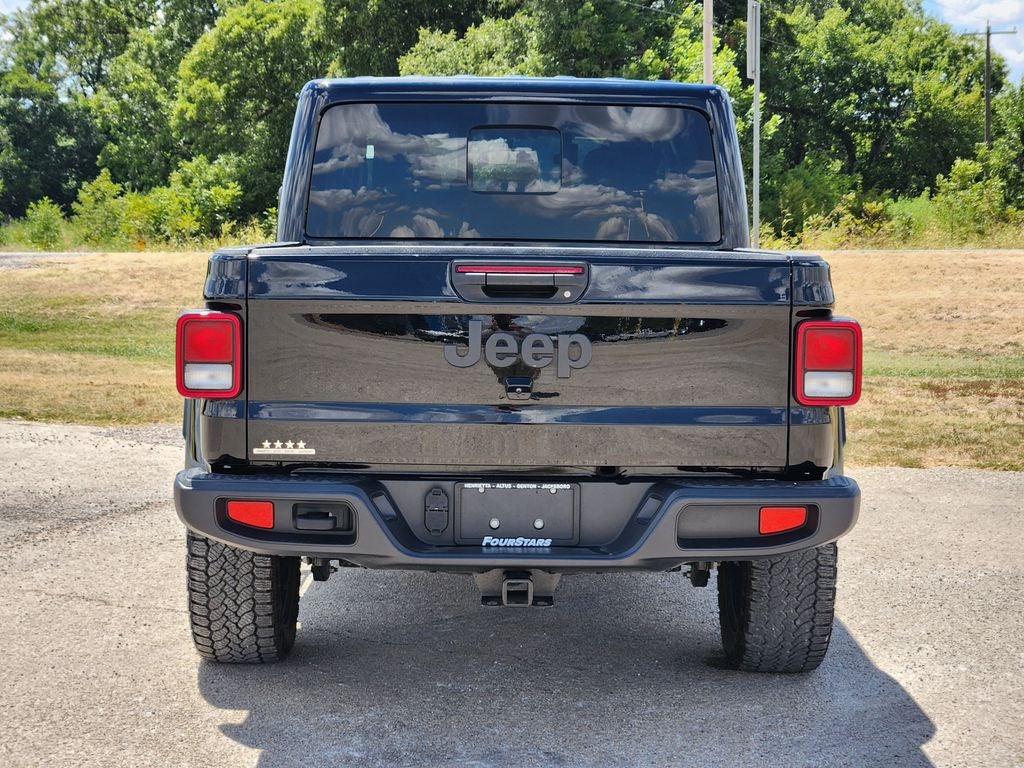 2024 Jeep Gladiator Nighthawk